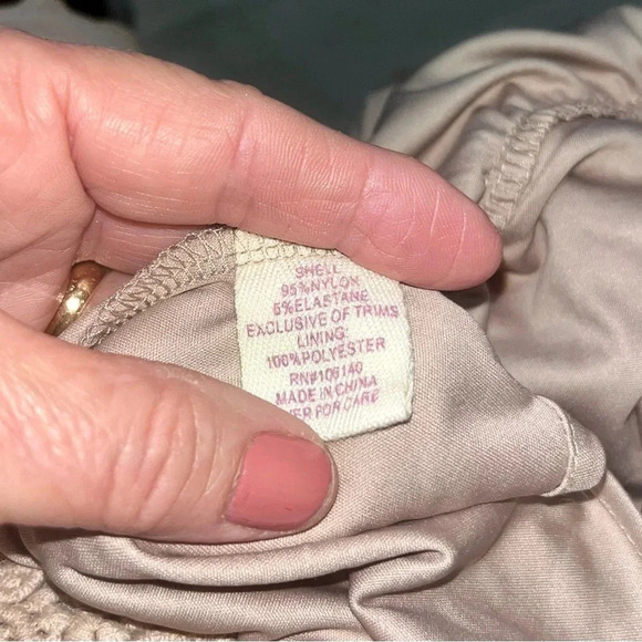 Altard state dress sz small -beige in color - Picture 7 of 7